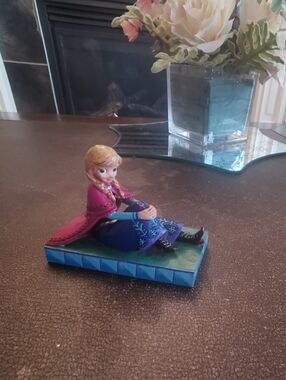 Disney Traditions Frozen Anna Be Daring Personality Pose Statue Jim Shore